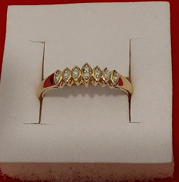 10kt Gold Diamond Ring Band